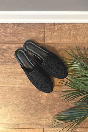 Lionel Siyah Yatay Şerit Hasır Örgülü Terlik 