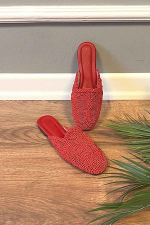 Rademel   Kırmızı Hasır Örgülü Renkli Tabanlı Detaylı Terlik