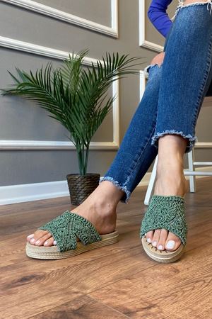 Jolly   Mint Yeşili Hasır İşlemeli Çapraz Bantlı   Terlik    