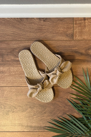 Kepa  Vizon Fiyonk Kemerli  Terlik 