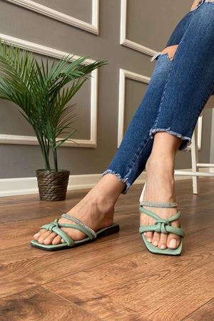 Luka Mint Yeşili  Düğümlü  Taş İşleme Kemerli  Terlik  