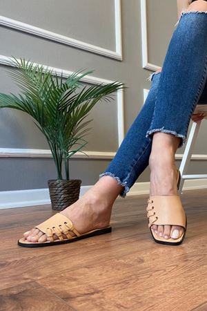 Alison Nude Yandan Bağcıklı Suni Deri Terlik