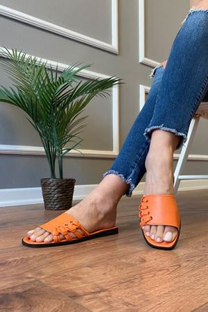 Alison Turuncu Yandan Bağcıklı Suni Deri Terlik