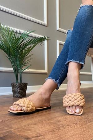 Simon  Nude Kalın Örgülü  Suni  Deri Terlik