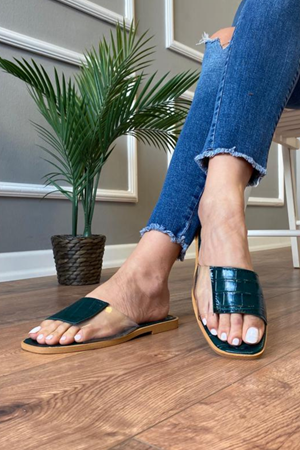 Erica Yeşil Yarı Şeffaf Kemerli Terlik