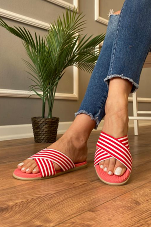 Jeremin Kırmızı Çapraz Bantlı Çift Renkli  Terlik   
