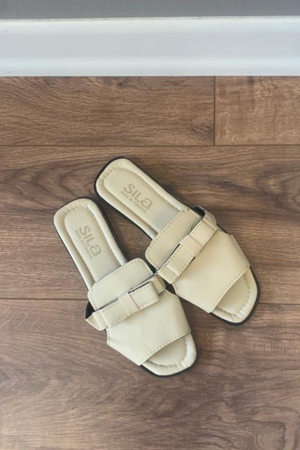 Harold  Bej   Kalın Bantlı Kemer Tokalı Terlik 