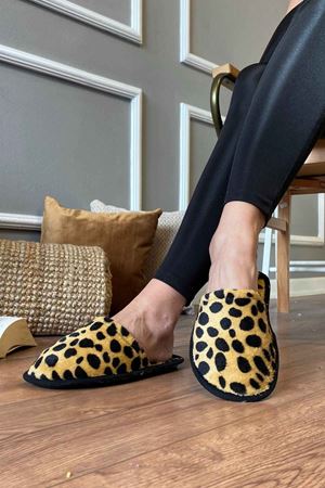 Alice Vizon Leopar Desenli  Önü Kapalı Ev Terliği   