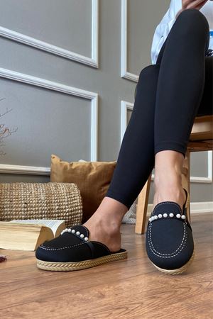 Wolf  Siyah İnci Tokalı Yüksek Tabanlı  Ev Terliği 