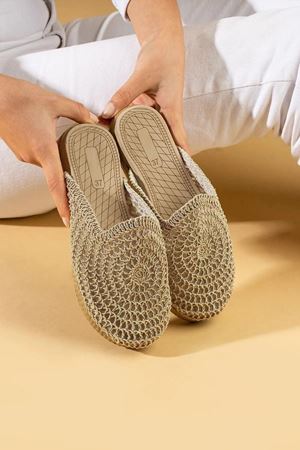 Ottawa  Bej Dairesel Hasır İşlemeli Önü Kapalı Terlik