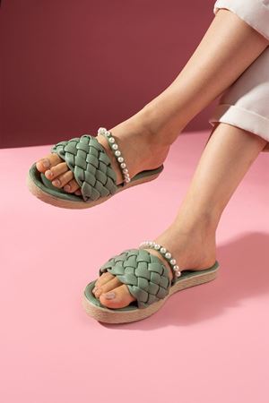 Mateo Mint Yeşili Yüksek Tabanlı  Örgülü İnci Kemerli Terlik  