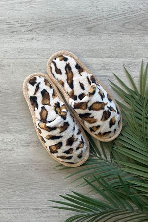 Alice Beyaz Bej Şeritli Leopar Desenli Önü Kapalı Ev Terliği 