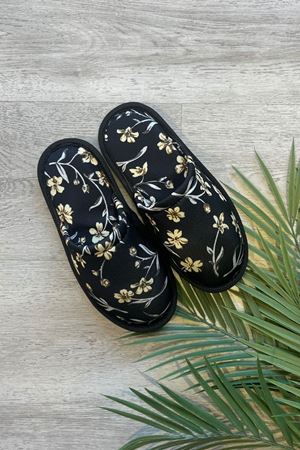 Alice Siyah Bej Çiçek Desenli Ev Terliği 