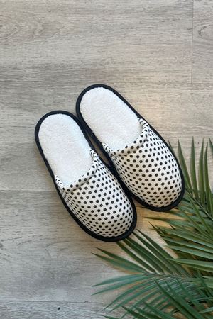 Alice Beyaz Siyah Puantiye Desenli Ev Terliği  