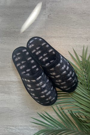 Florida Siyah Benekli Erkek Ev Terliği 