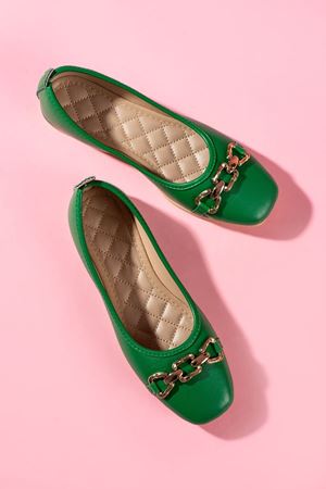 Kedja Yeşil Cilt Zincir Aksesuarlı Babet 