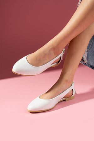 Sibon Beyaz Cilt  Yanı Açık Arkası Fiyonk Detaylı Babet