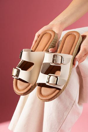 Dopin Bej Çift Tokalı Taba Soft Zeminli Terlik 