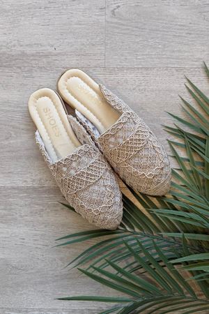 Elaris Bej Triko Örgü Detaylı Önü Kapalı Terlik