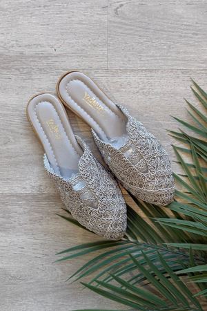 Elaris Gri Hasır İşlemeli Önü Kapalı Terlik