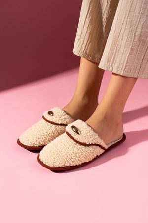 Evelis Bej Havlu Dokulu Damla Aksesuarlı Ev Terliği