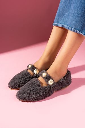 Valoria Antrasit Havlu Dokulu İnci ve Mühür Aksesuarlı Kemerli Ev Babeti