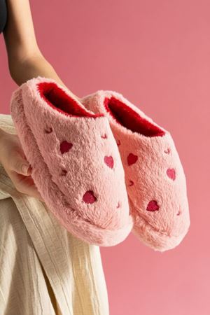 Hartin Pudra Kalp Nakış Desenli Peluş Kadın Sessiz Taban Ev Terliği