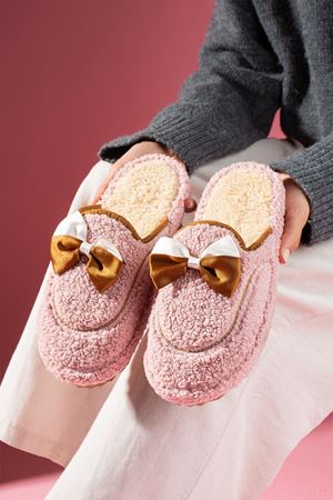 Curry Pudra Fiyonklu Saraç Detaylı Sessiz Taban Ev Terliği