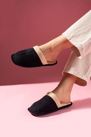 Nuvia Siyah İçi Tüylü Önü Kapalı Ev Terliği