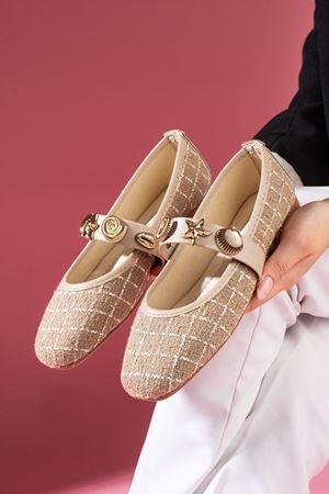 Veneta Vizon Simli Kumaş Deniz Kabuğu Yıldız Aksesuar Bantlı Babet