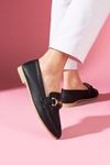 Lucia Siyah Gold Zincir Aksesuarlı Loafer Babet